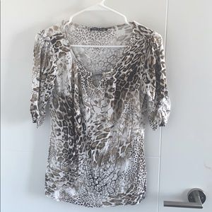 Tan and white print top